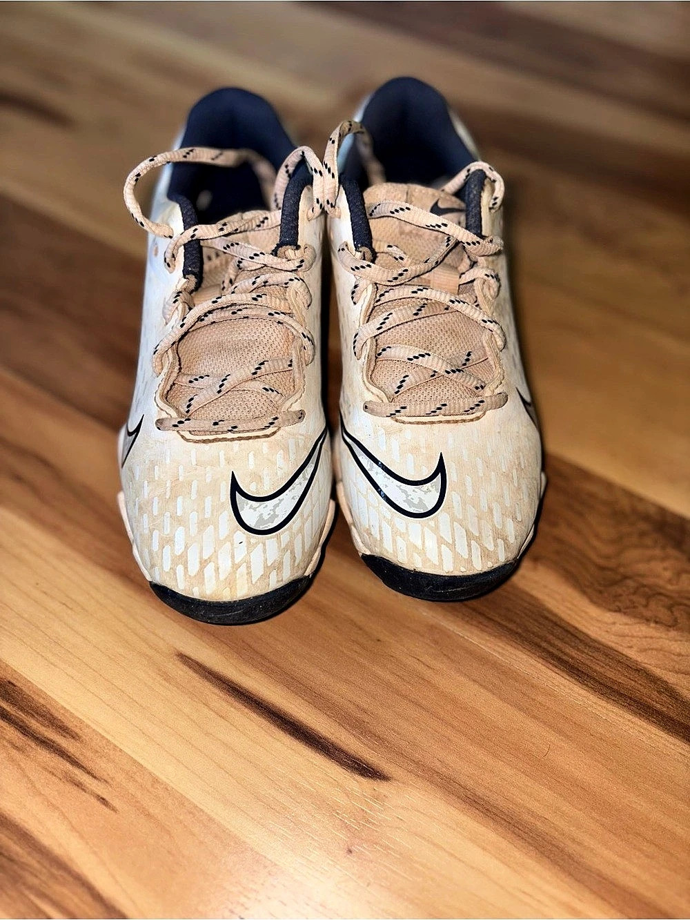 Nike Mercurial Boys US 1Y Cleats Sneakers